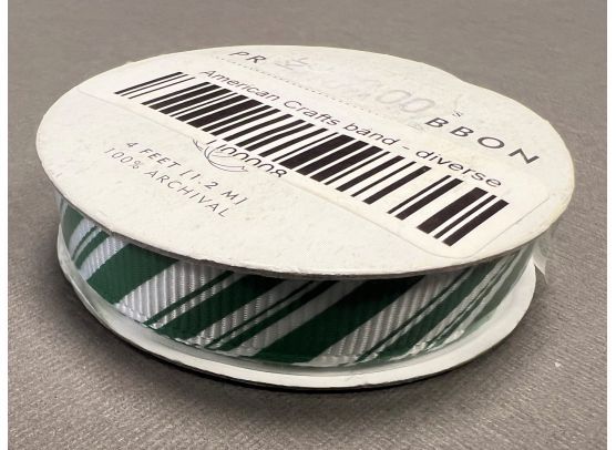 American Crafts - Premium Ribbon - Green with White Stripes - 1,2m