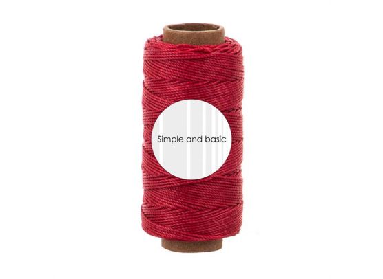 Simple and Basic - Polyester tråd - Calm red - 0,5mm x 50m
