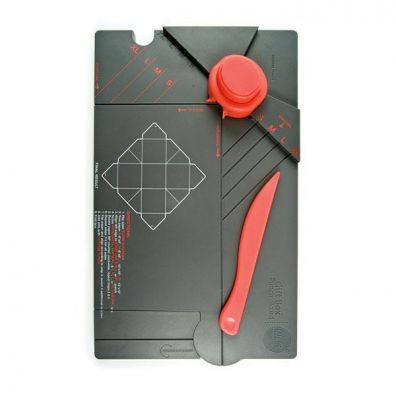 We R Memorykeepers Gift Box Punch Board